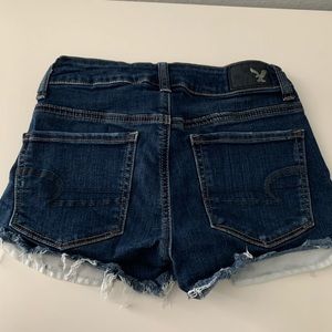 Super stretchy American eagle jean shorts.